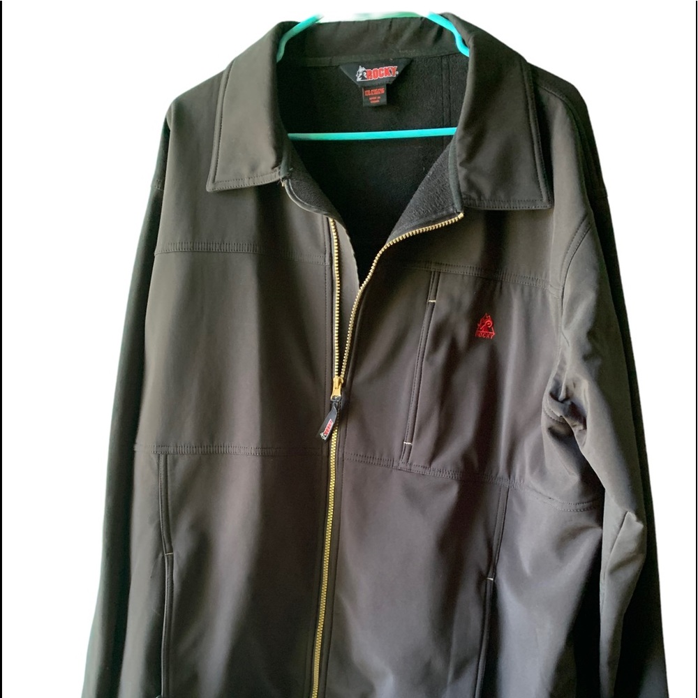 Rocky Zippered Lite Weight Jacket.